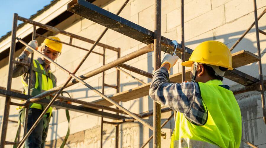 Professional residential roofers in Mosca, CO